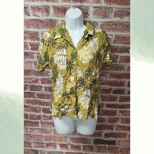 Vintage 80s Women's HOKUS POKUS Floral Button Up Short Sleeve Shirt Medium